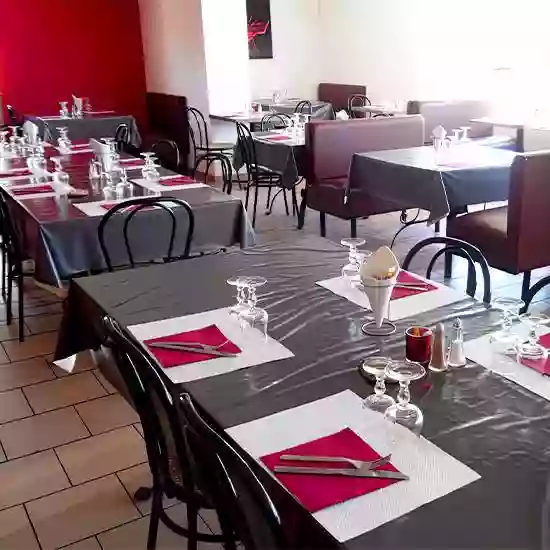 Le restaurant - Le Petit Marché - Nîmes - Restaurant Bernis